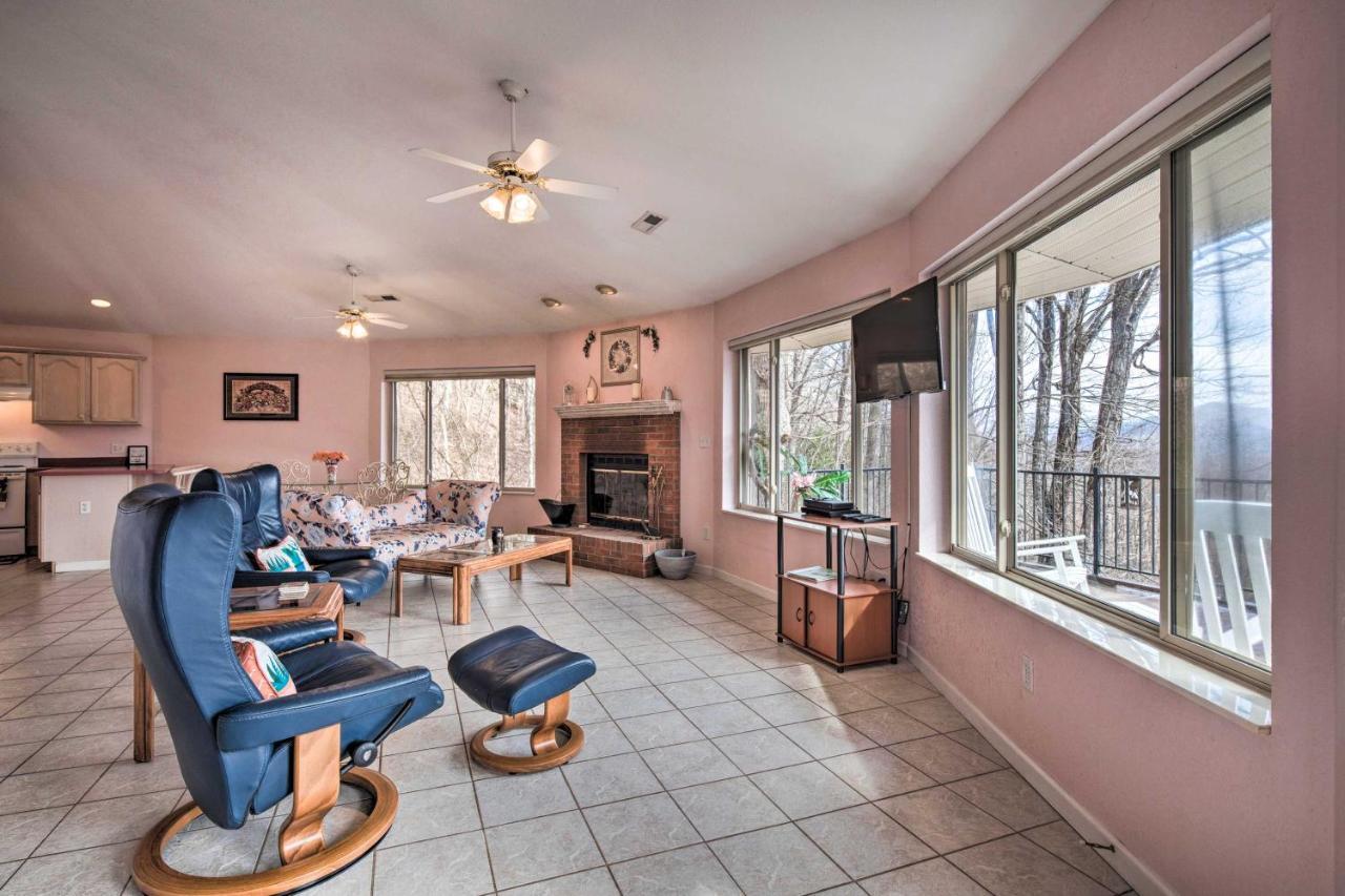 Charming Burnsville Apt With Mountain Views And Deck! Ngoại thất bức ảnh